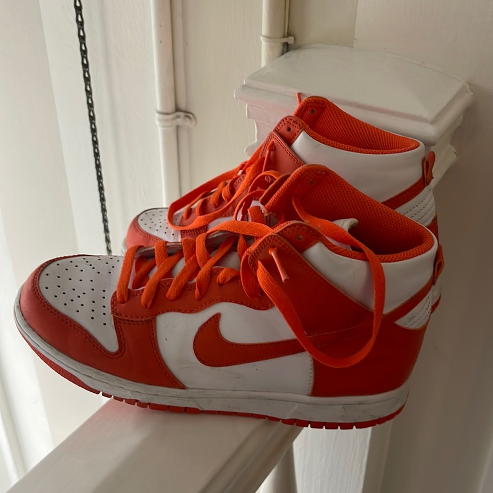 SYRACUSE DUNKS HIGHTOP - LIGHTLY WORN SIZE 6.5Y